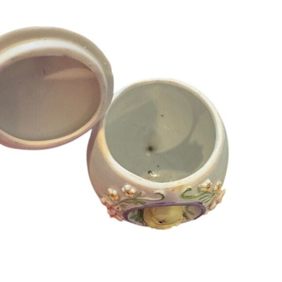 Vintage Ceramic Easter Egg Trinket Box With Yellow Chick & Floral Accents - Picture 4 of 10